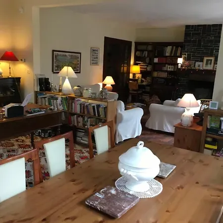 Grande Maison Familiale